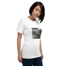 Load image into Gallery viewer, Stay True  t-shirt